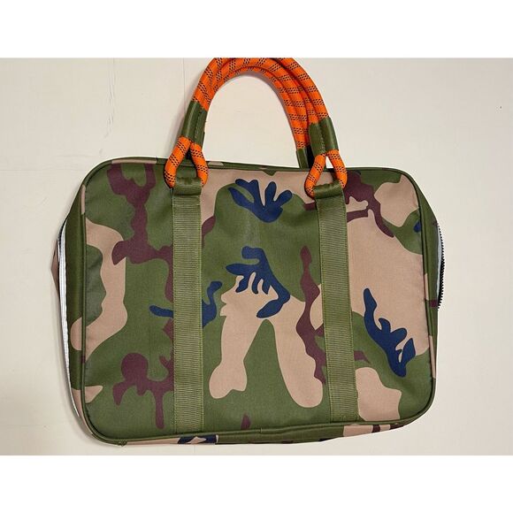 Roverlund Out-Of-Office Carry All Bag Perfect For A Pet Vacation camo w/ orange - Picture 1 of 7